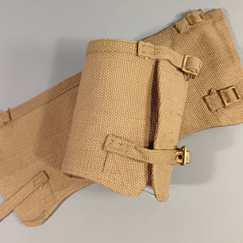 PAIRE DE GUETRES EN WEB ANGLAISES OU CANADIENNES FABRICATION DATEE 1941 TAILLE 3